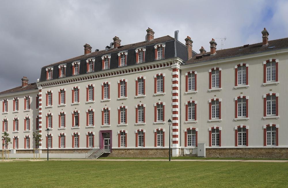 Comfort Suites & Vacanceole Les Demeures Champenoises Épernay Exteriér fotografie